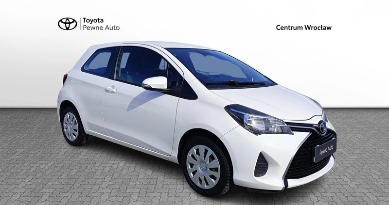 Toyota Yaris cena 27900 przebieg: 200597, rok produkcji 2015 z Przysucha małe 154